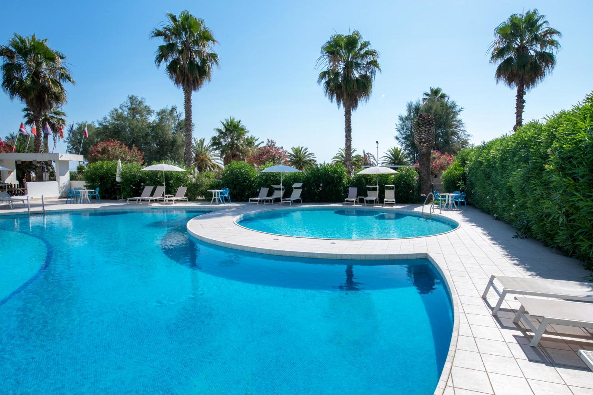Hotel International San Benedetto del Tronto Esterno foto