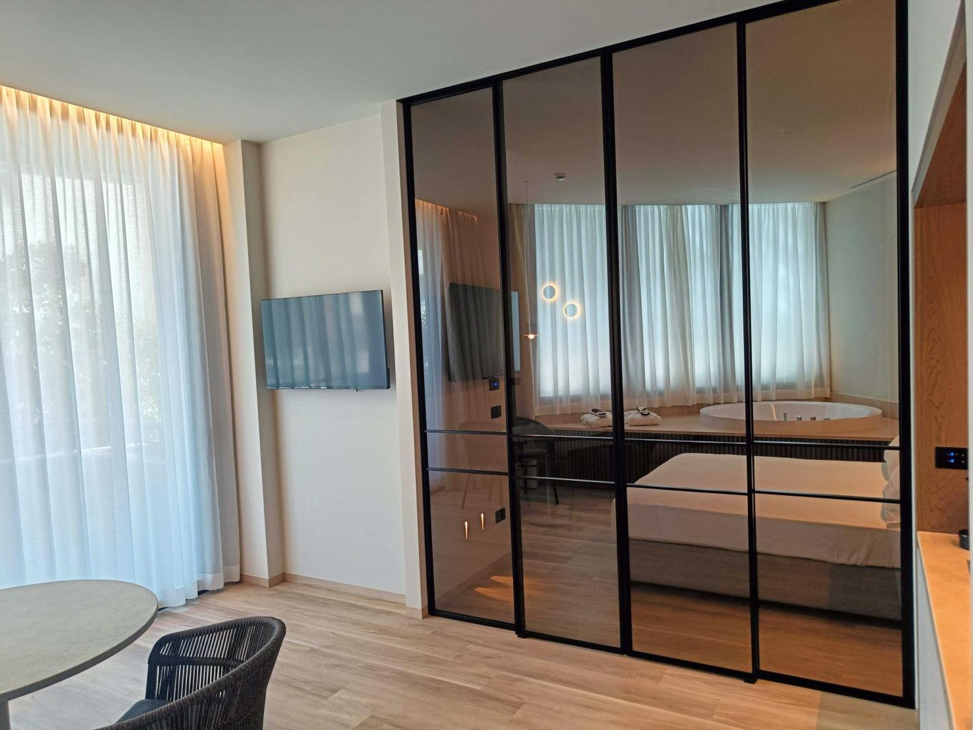 Hotel International San Benedetto del Tronto Esterno foto
