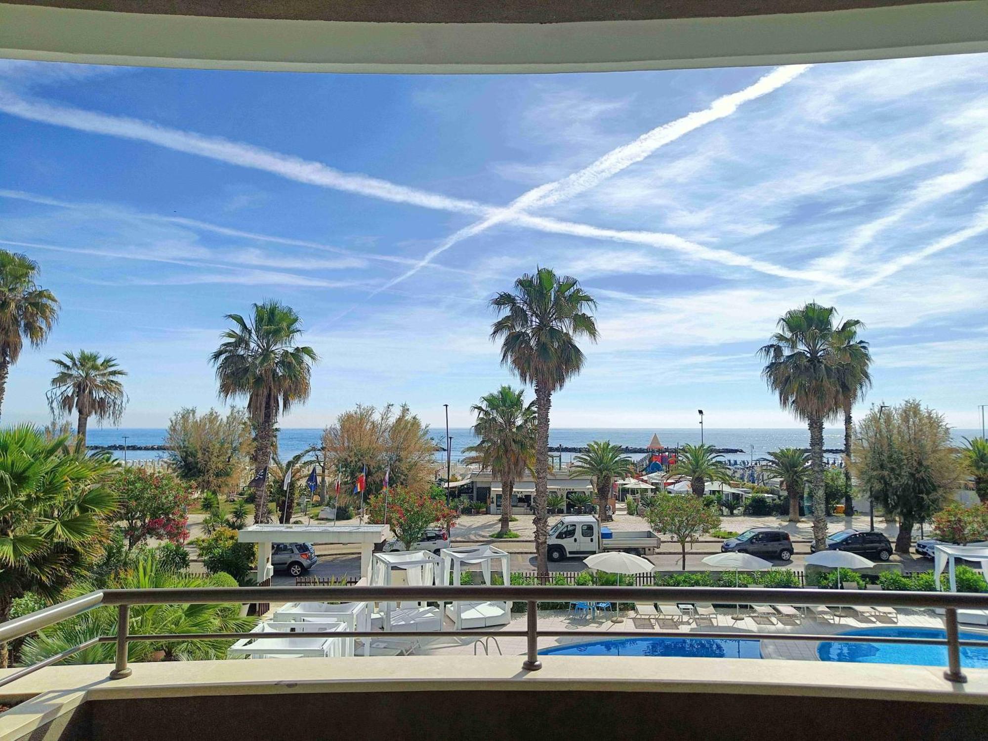 Hotel International San Benedetto del Tronto Esterno foto