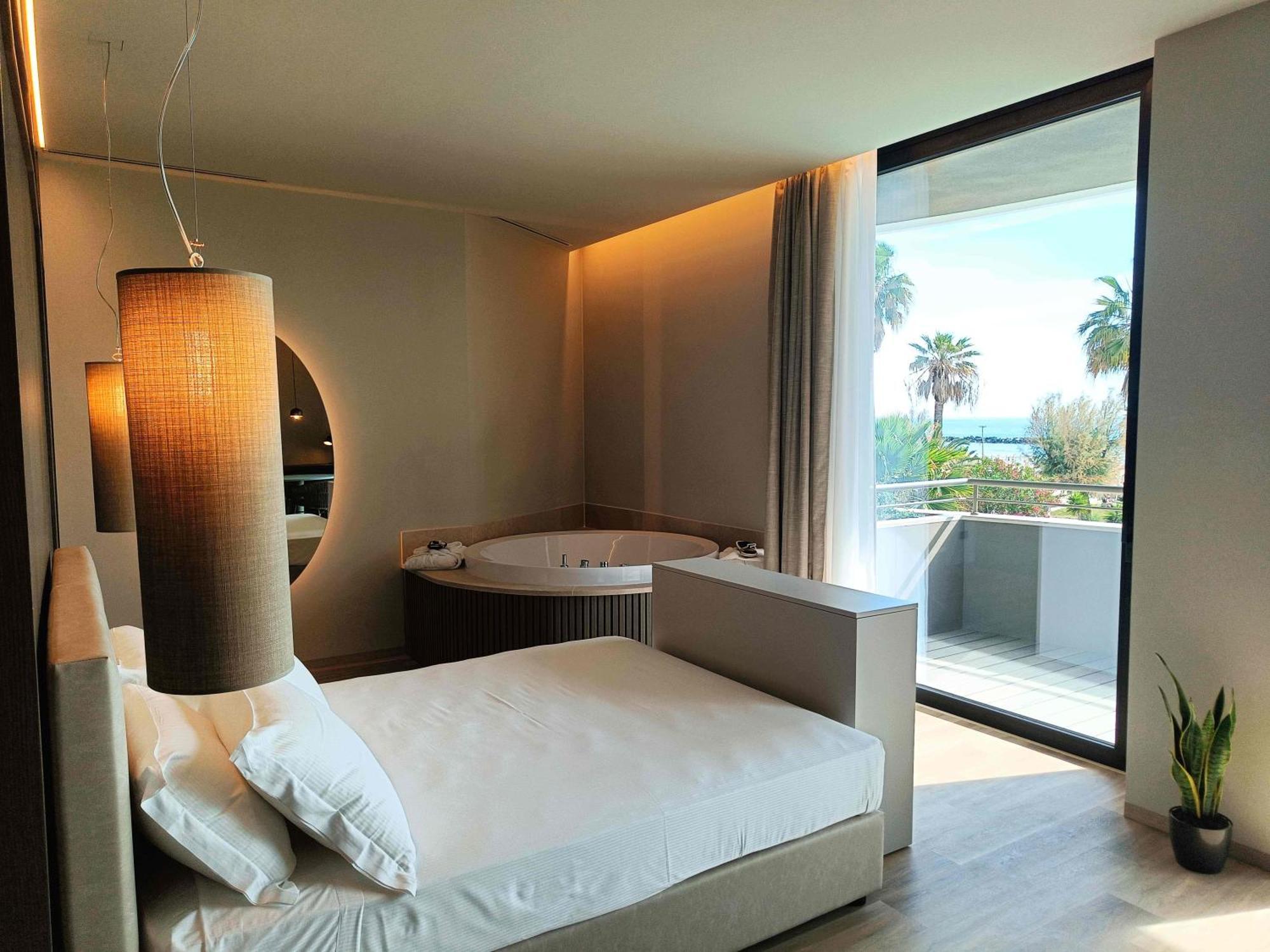 Hotel International San Benedetto del Tronto Esterno foto