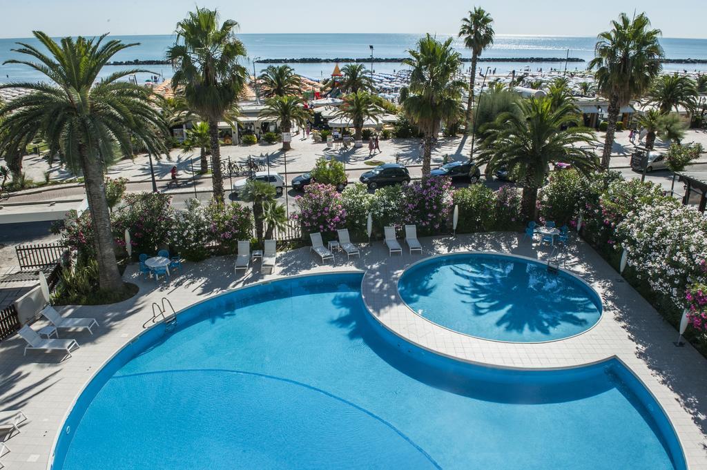 Hotel International San Benedetto del Tronto Esterno foto